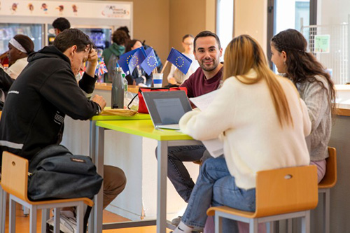 Yükseköğretim Öğrencilerinin ve Personelinin İç Politika Fonlarıyla Desteklenen Hareketliliği